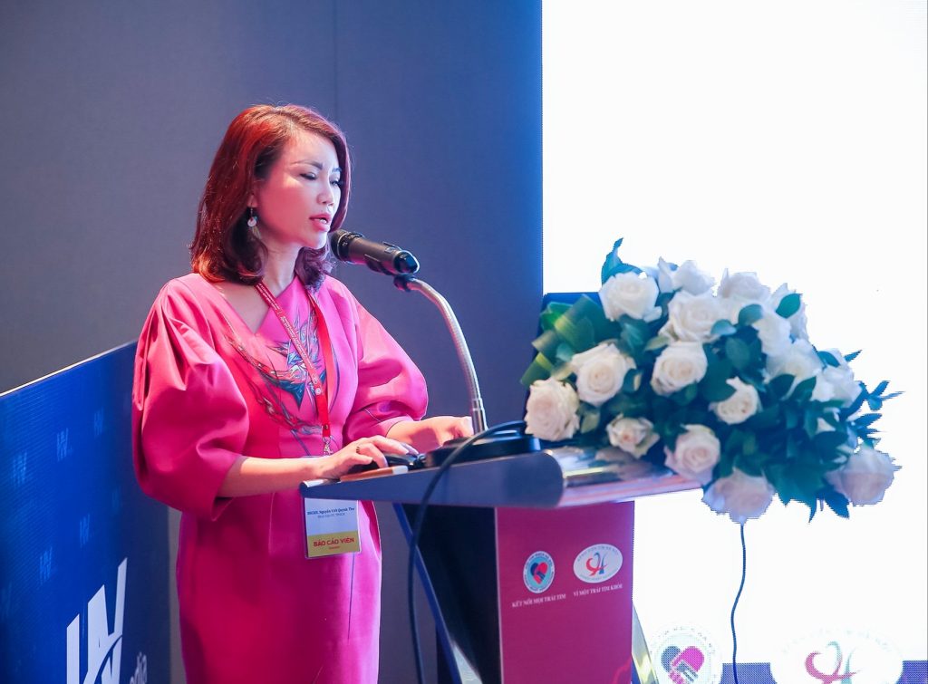 Nguyen Viet Quynh Thu, MD, MSc, Specialist Level II, Head of Dietetics & Nutrition at FV Hospital, presents at the conference.