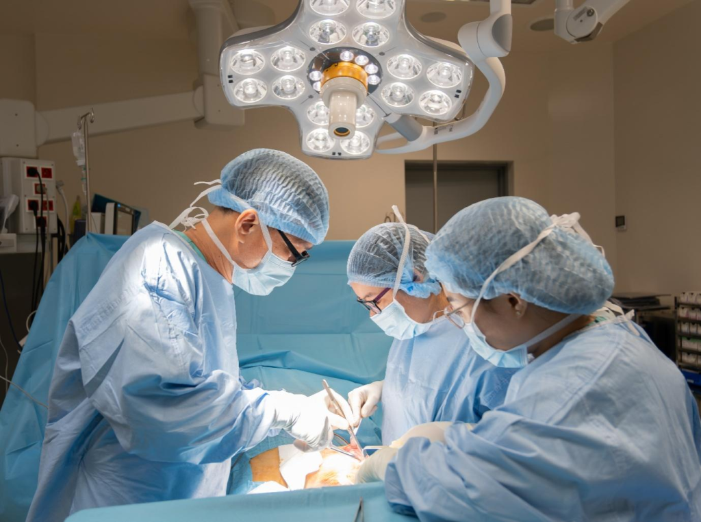 The surgical procedure of removing and reconstructing the bladder for the patient required collaboration between the General Surgery and Urology & Andrology departments.