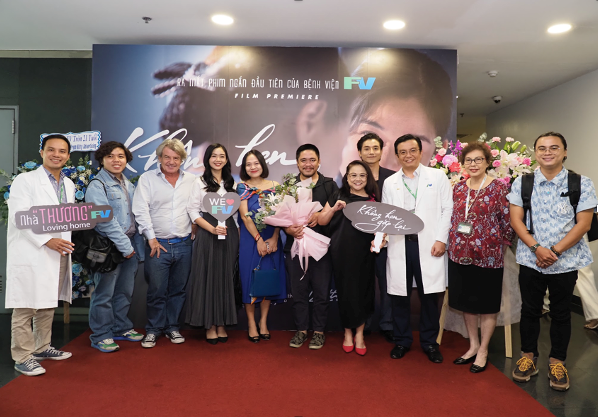 A large number of FV Hospital staff members attend the premiere of the short film.