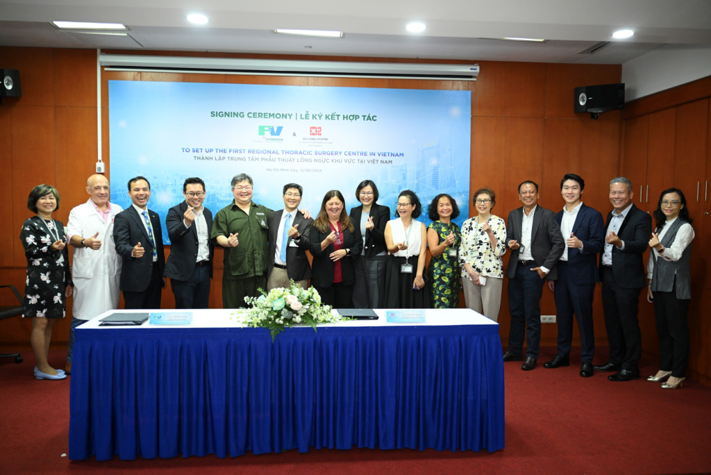 The signing ceremony to establish the Thoracic Surgery Center took place at FV Hospital on August 15, 2024.