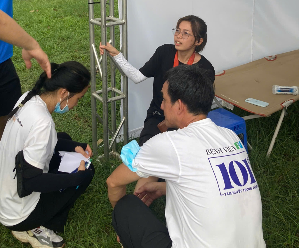 The FV medical team provided support for injury cases throughout the running event.