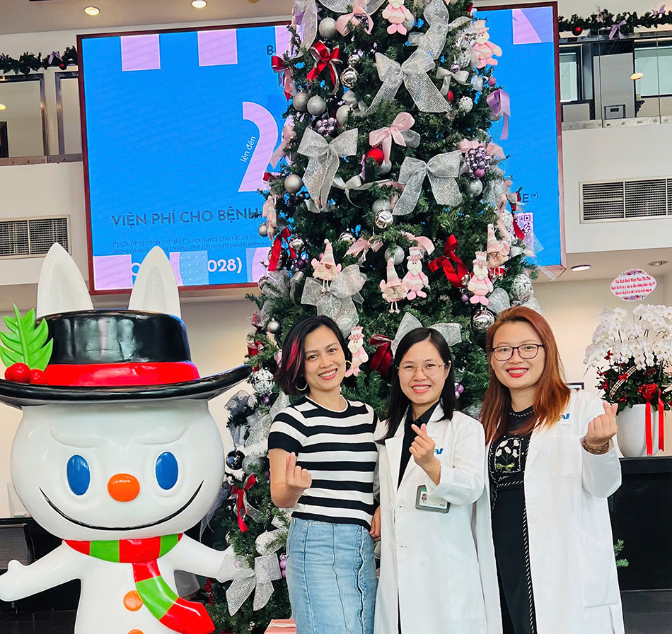 Dr Ngoc Tu (right) Feels that Christmas at FV Has a Very Unique Atmosphere