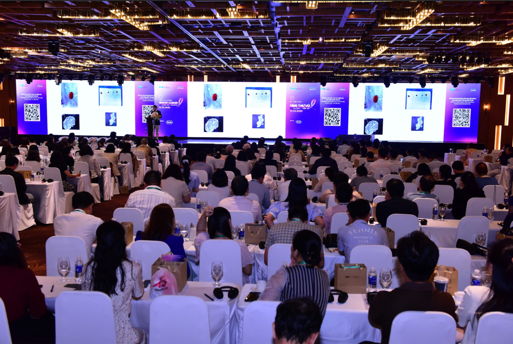 550 doctors attended the "Breast Cancer – From Screening to Treatment" symposium.