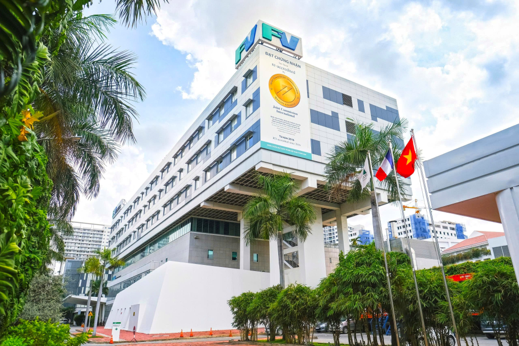 Trong hơn hai thập kỷ qua, FV không ngừng đầu tư vào nhân lực, công nghệ và cơ sở vật chất để mang lại dịch vụ y tế chất lượng cao, chi phí hợp lý.