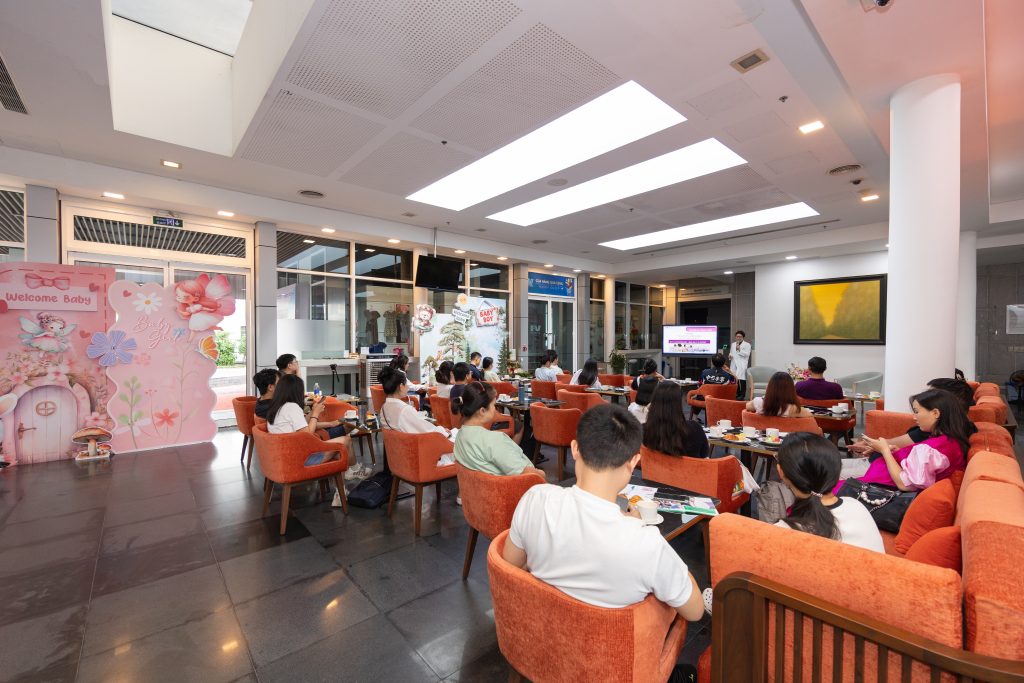 The ‘Tea Talk with Doctors’ programme attracted nearly 30 expectant mothers and their families.
