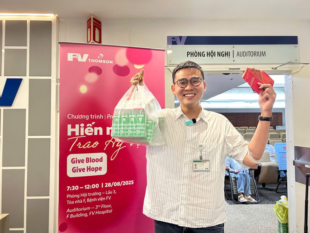 Mr Ho Nhat Nam from Marketing & Communications proudly celebrated his fifth blood donation.