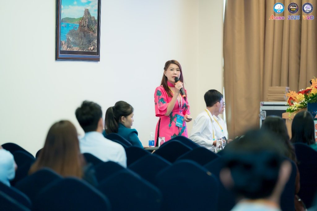 BS. Quỳnh Thư cho biết mô hình đa chuyên khoa là chiến lược thành công của FV trong điều trị ung thư đầu cổ