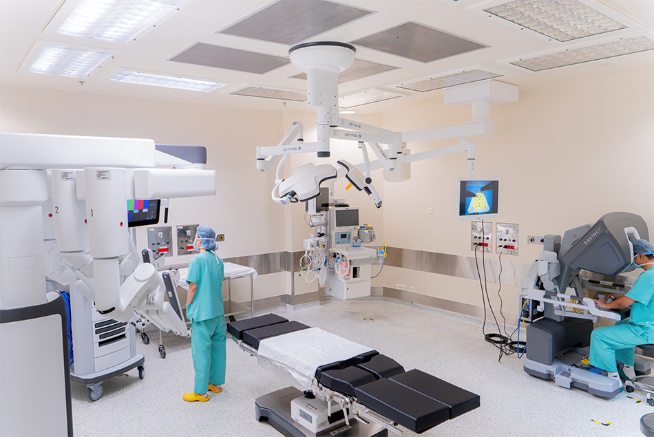 Hệ thống phẫu thuật Robot Da Vinci Xi hiện đại nhất Đông Nam Á đã sẵn sàng tại FV